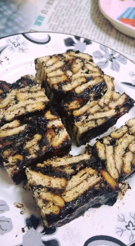 Kek Batik 3 Bahan — Paling Simple Tapi Sedap Teruk!